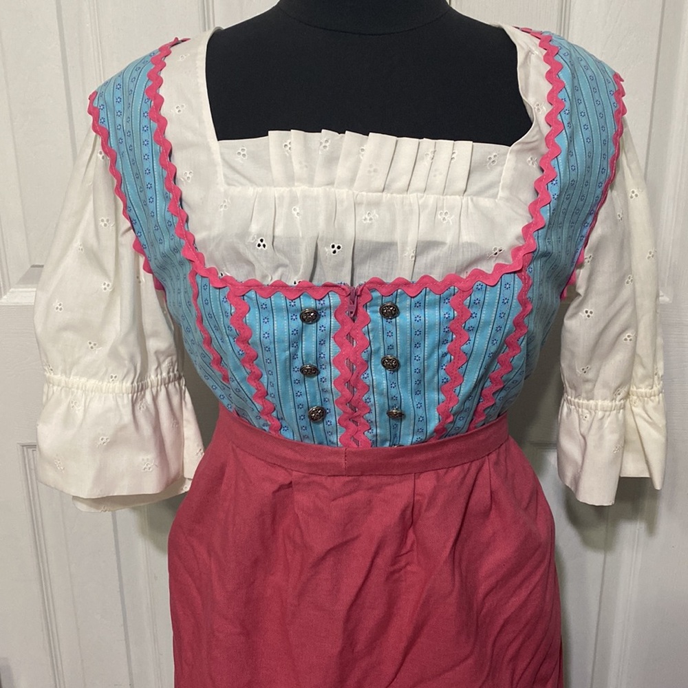 Maid cottage dress